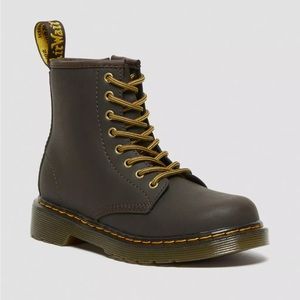 Kids Dr. Martens Zip Up Combat Boots size 12 Brown Leather 1460 Air Wair